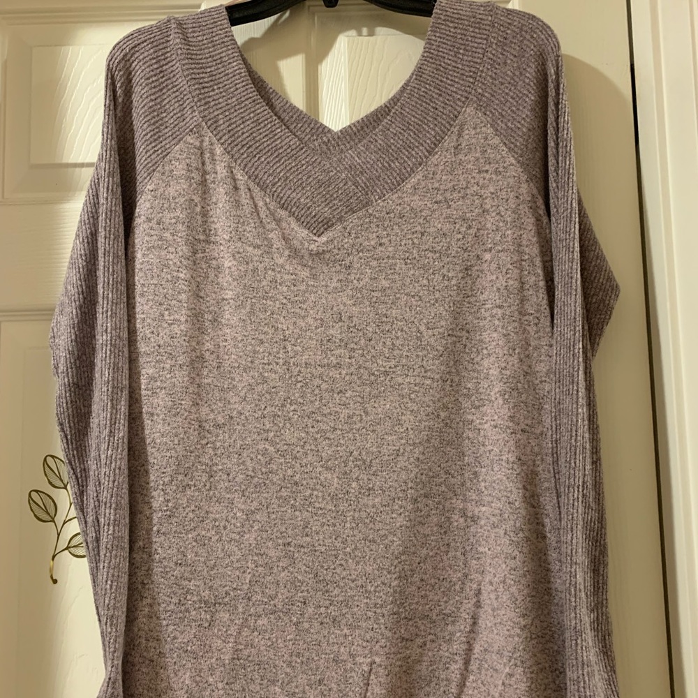 Lilac Off the shoulder Sweater